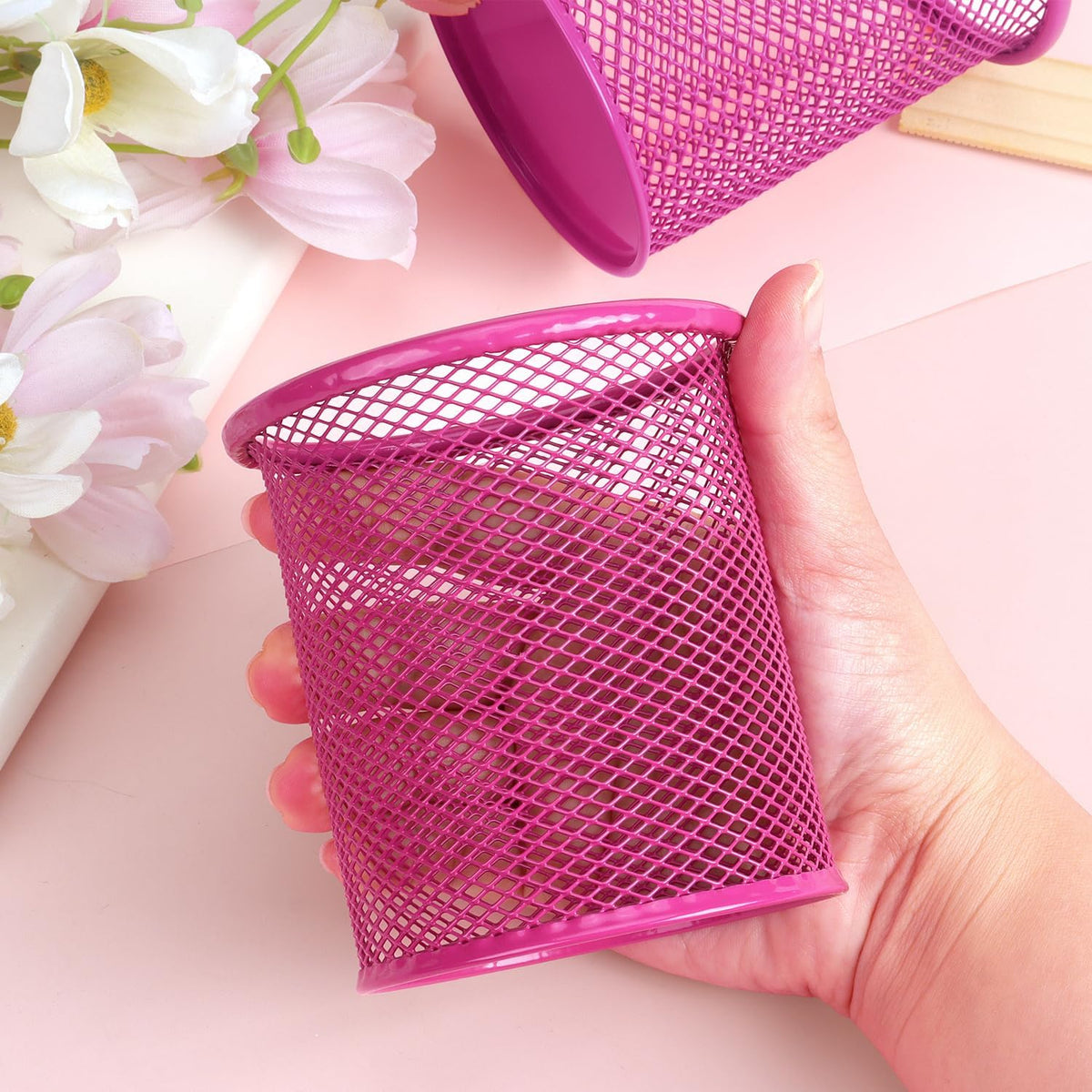 Tamaki Pen Holder Cup for Desk, Wire Mesh Pencil Cup Holder, Pink