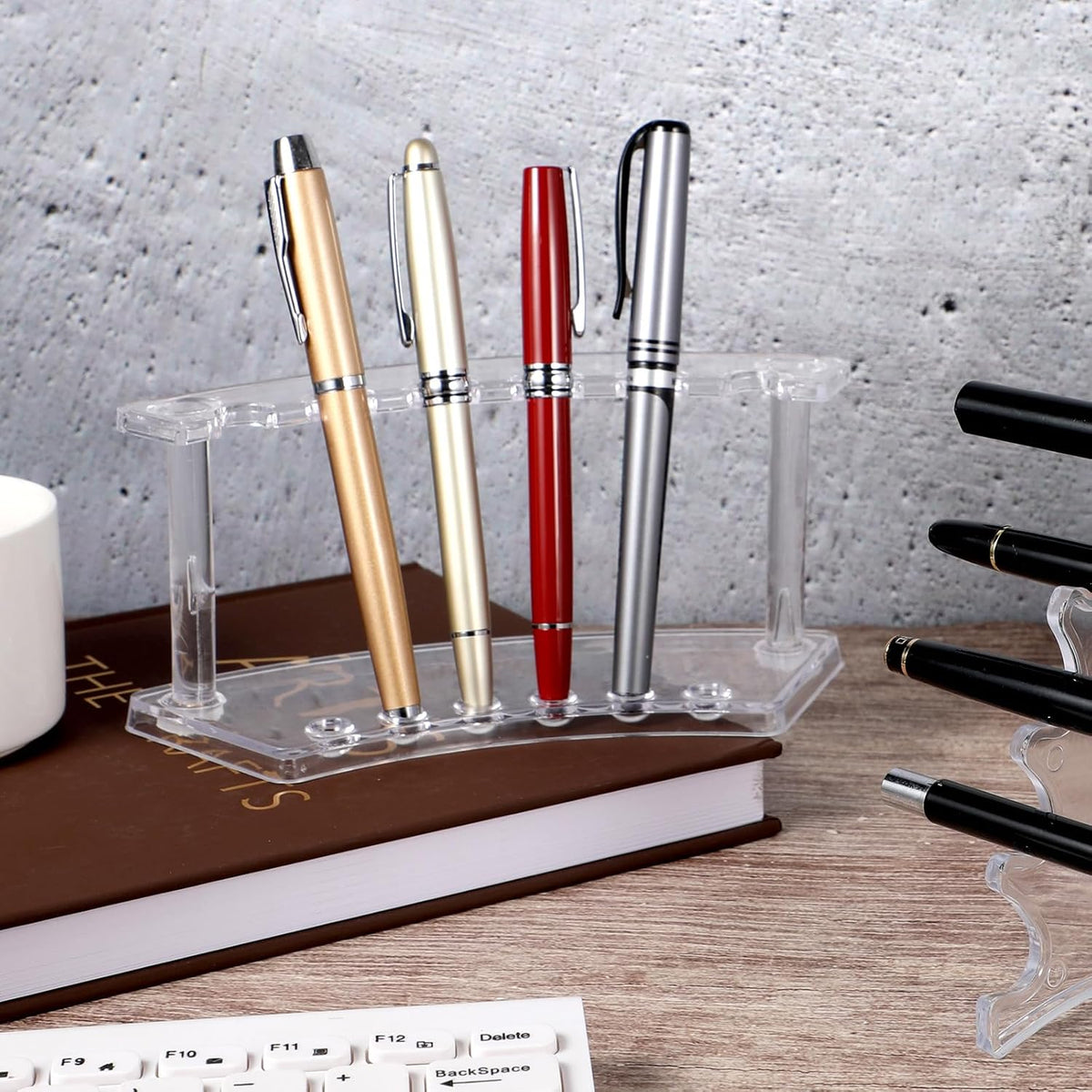 Tinlade 2 Pieces Plastic Pen Holder Stand Pen Display Stand, Clear